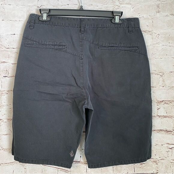 Volcom Black Chino Shorts Men’s Slash Pocket Mid Rise Size 32 - Picture 3 of 6